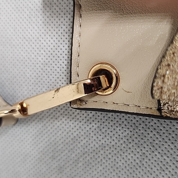 CROSSBODY GLITTER BAG GOLD SPARKLY ✨️ Never Used - Picture 3 of 9
